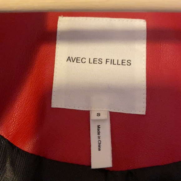 AVEC LES FILLES RED FAUX LEATHER BLAZER - Picture 2 of 3